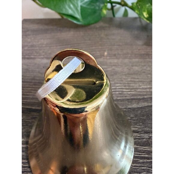 I Fought I Overcame and now I celebrate gold Hallmark ornament - Picture 6 of 7